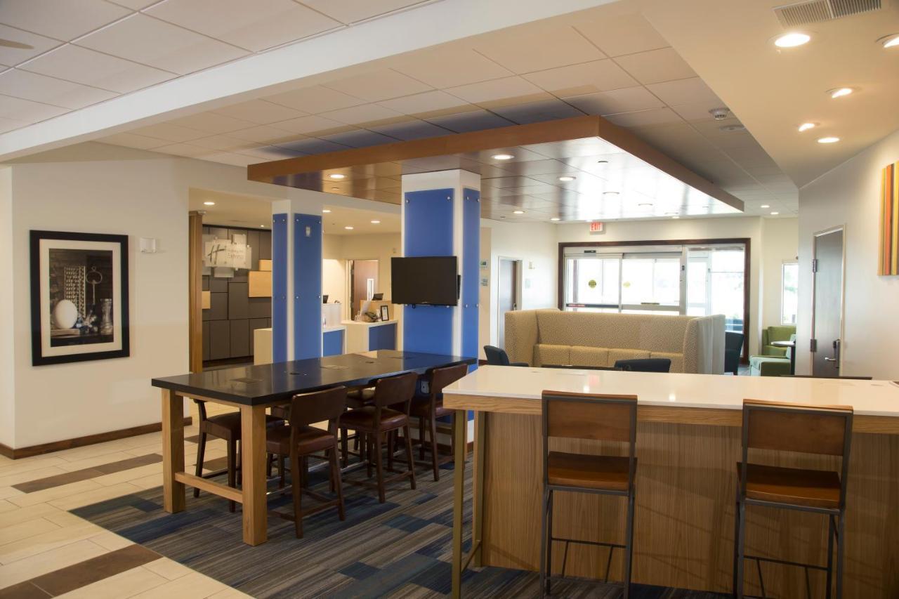 Holiday Inn Express Rochester Hills By Ihg Exterior foto